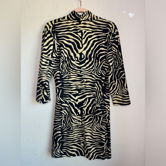 J. McLaughlin Zebra Animal Print Catalina Cloth Stretch Faux Wrap Dress M - Picture 9 of 9